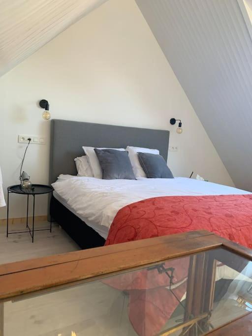 Lovely 1-Bedroom Appartement Le Joyau With Indoor Pool And Sauna Lasne Exterior foto